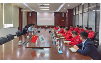 水發集團黨委委員、副總經理王東凱一行到鄂爾多斯水發燃氣公司開展基層黨建聯系點調研并講授黨課